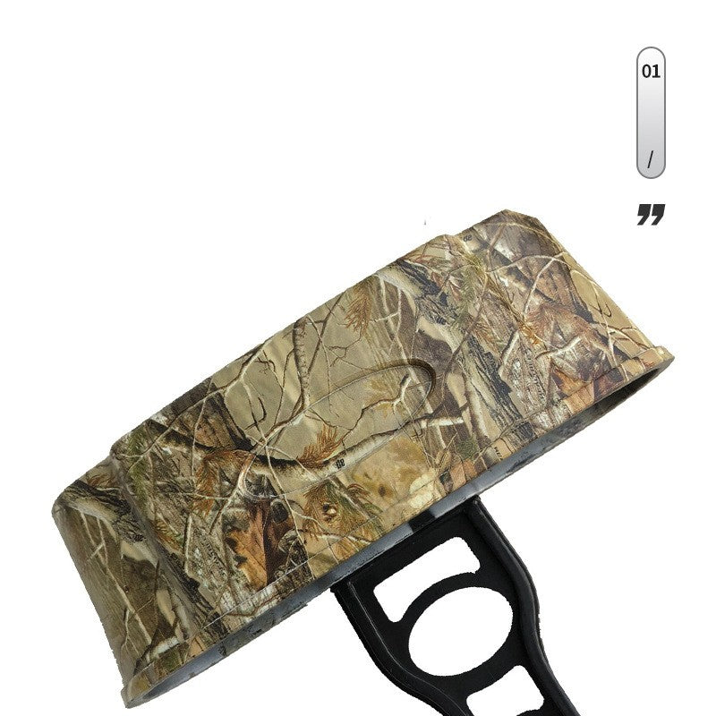 Archery Equipment Can Carry Six Arrows In Camouflage